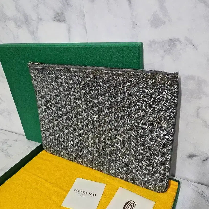 [SOLD OUT] 고야드 클러치백 그레이 Gm