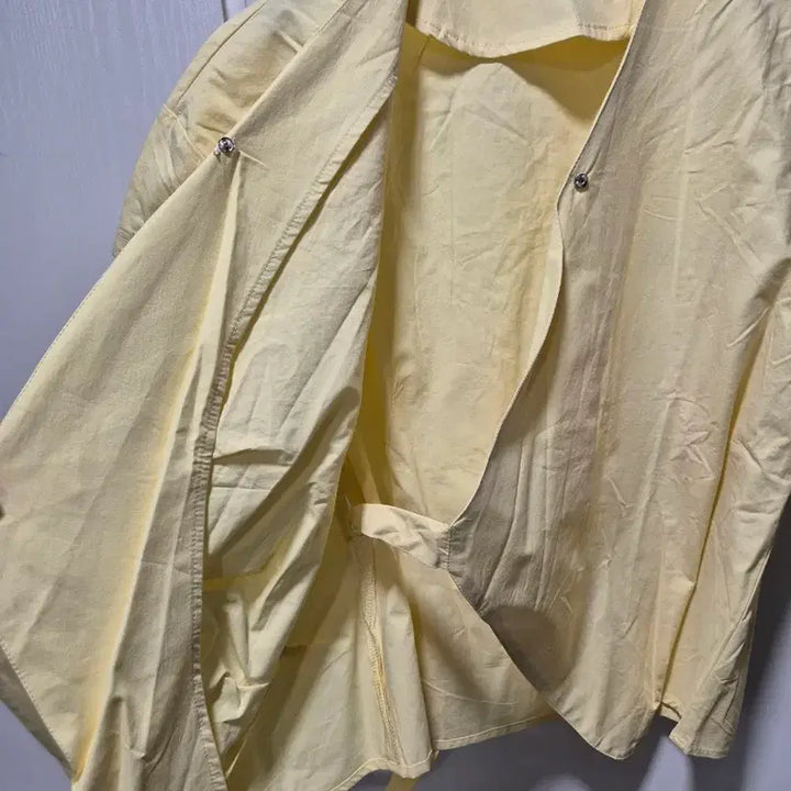 [BUNJANG] jellpe Yellow Wrap Blouse / (타임세일)(새상품)jellpe 옐로우 랩 블라우스