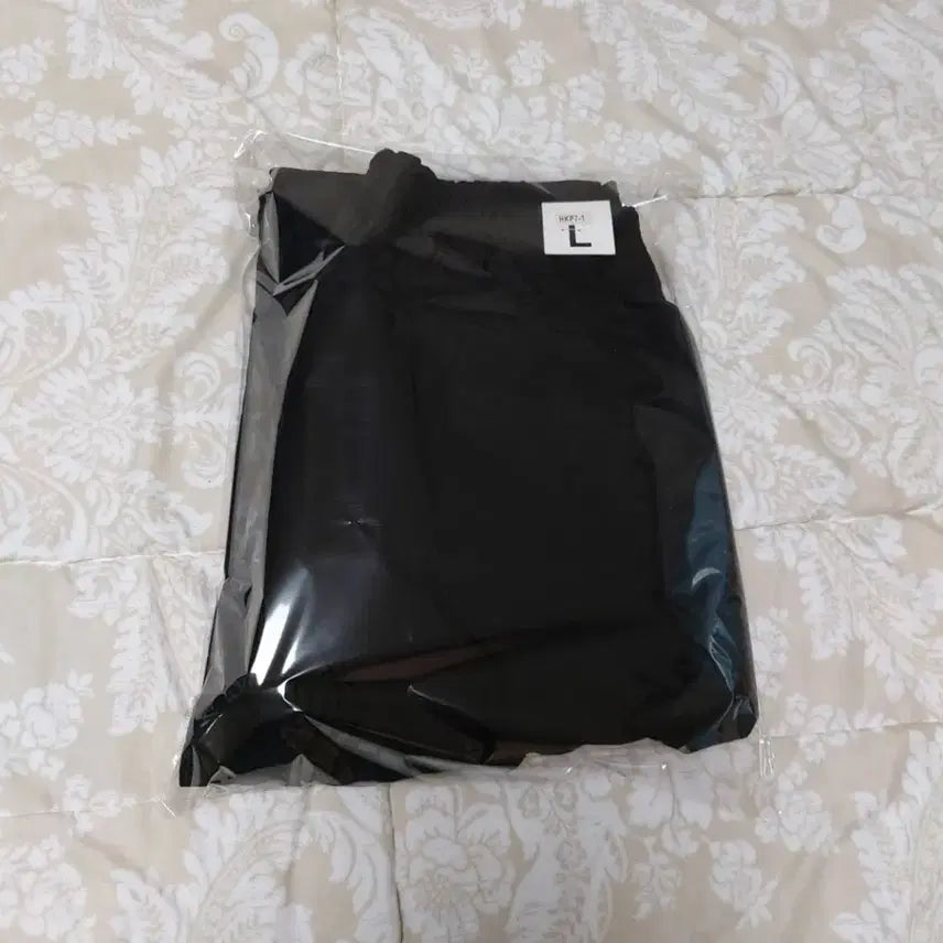 [BUNJANG] Black Padded Banding Pants - L Size / 블랙 패딩 밴딩 바지 L 사이즈 (새상품)