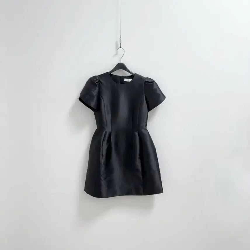 [BUNJANG] 11AM Puff Mini Dress / 11Am 퍼프 미니 원피스