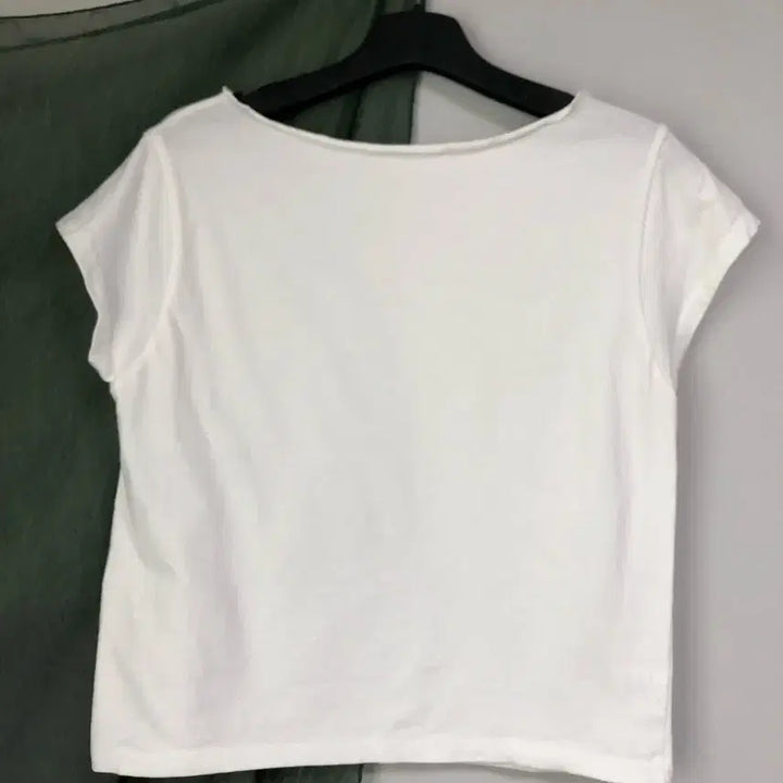 [BUNJANG] Rit Kim Ruffle Boat Neck Tee (White) / 릿킴 ruffle boat neck tee (white)