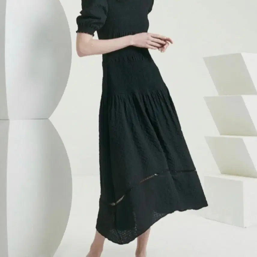 [BUNJANG] Time Smocking Black Summer Dress / 타임 스모킹 원피스