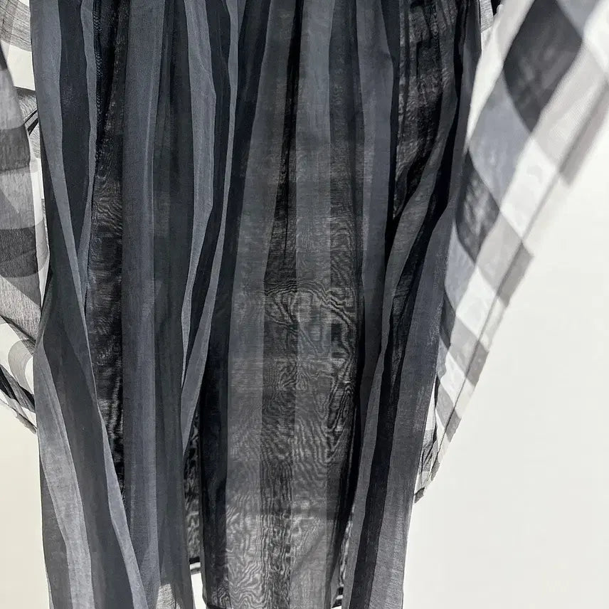 [SOLD OUT] 수입 디자인 니트블록 원피스