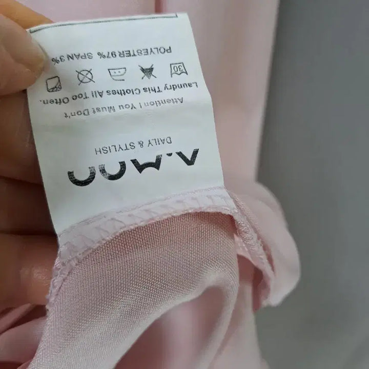 [BUNJANG] A.MOO Pink Basic Shirt Blouse / A.MOO 핑크색 기본 셔츠 블라우스