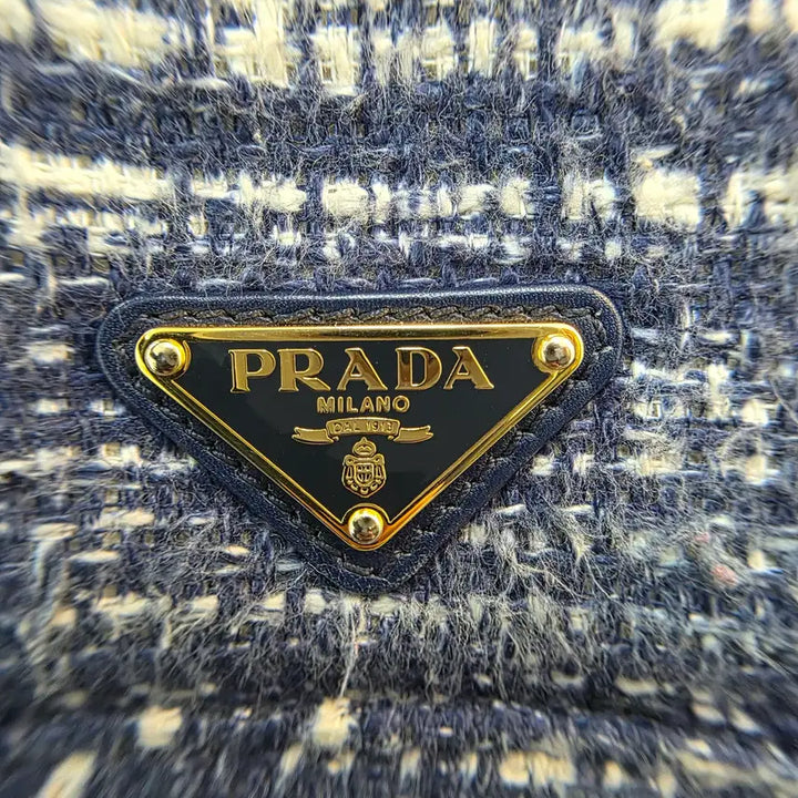[BUNJANG] Prada Bicolor Tweed Chain Shoulder Bag Navy / 프라다 바이컬러 트위드 체인 숄더백 네이비