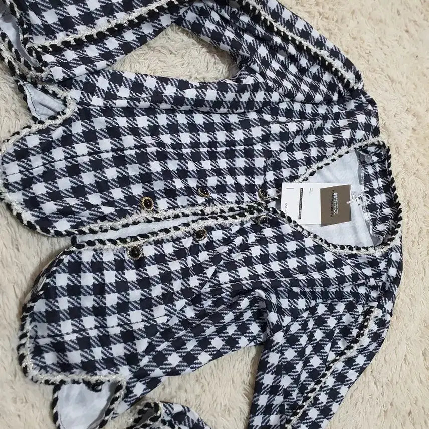 [BUNJANG] Houndstooth Tweed Jacket / 새상품/매력적인 하운드투스 패턴의 트위드 자켓이에요블랙앤화이트 색상에