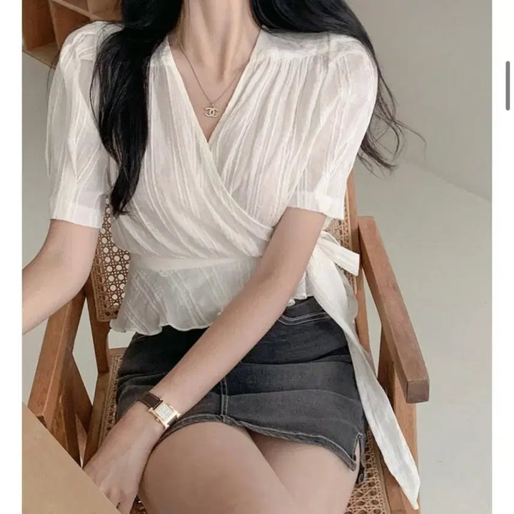 [SOLD OUT] [보관만한새상품] 청순여리 랩 블라우스 프리사이즈 정가 46,700원