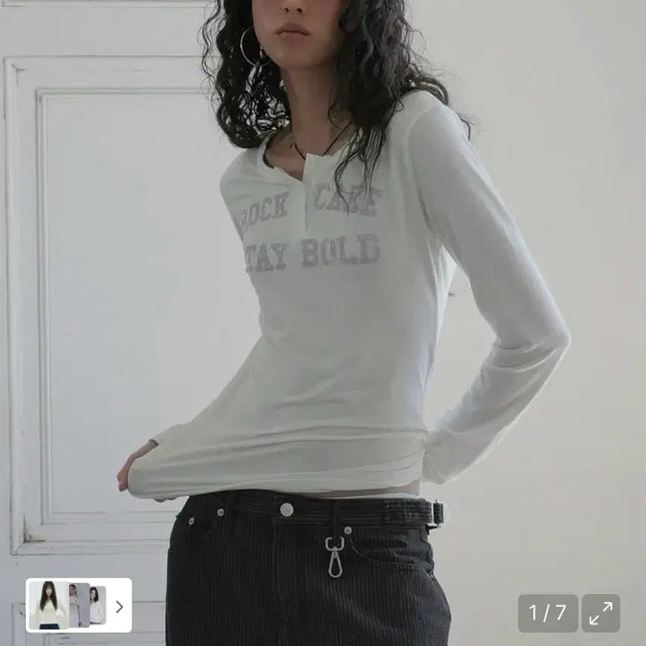 [SOLD OUT] 락케이크 헨리넥 티셔츠 Classic Henly Neck Top
