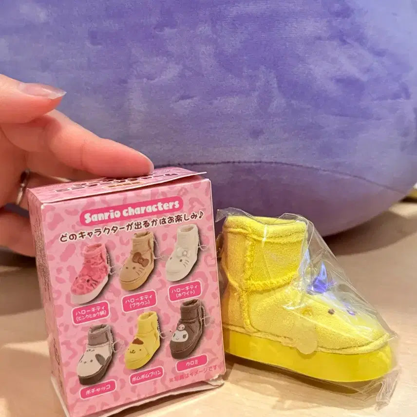 [BUNJANG] Sanrio Pompompurin Secret Mini UGG Boots Keyring / [미개봉] 산리오 시크릿 미니 어그부츠 키링 (폼폼푸린)