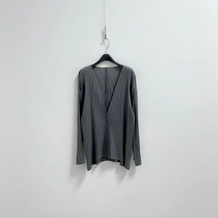 [SOLD OUT] 닥스 플리츠 가디건