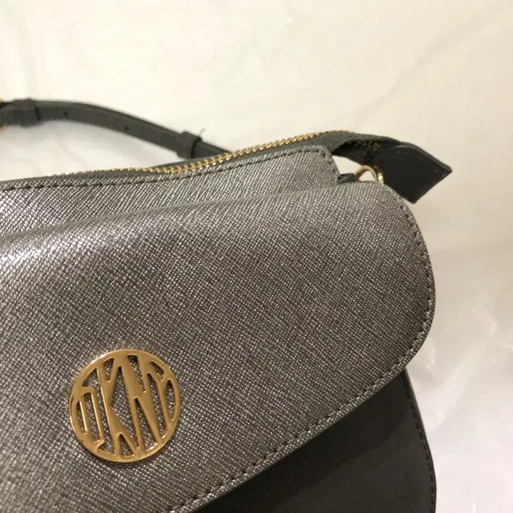 [SOLD OUT] DKNY 크로스백@9995