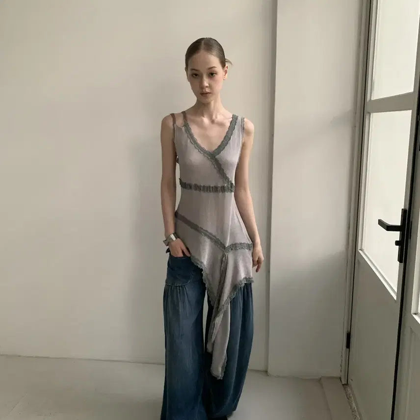 [BUNJANG] DKZ Patchwork Knit Tank Top / DKZ 언발 레이스 레이어링 패치워크 니트 민소매 탑