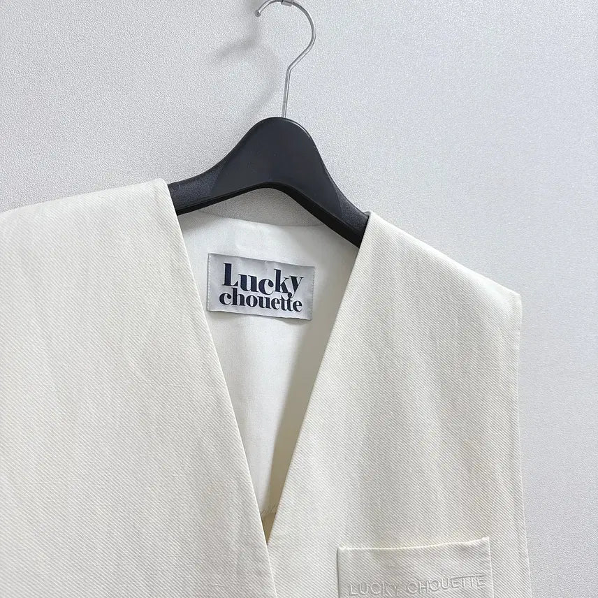 [SOLD OUT] 럭키슈에뜨 화이트 베스트