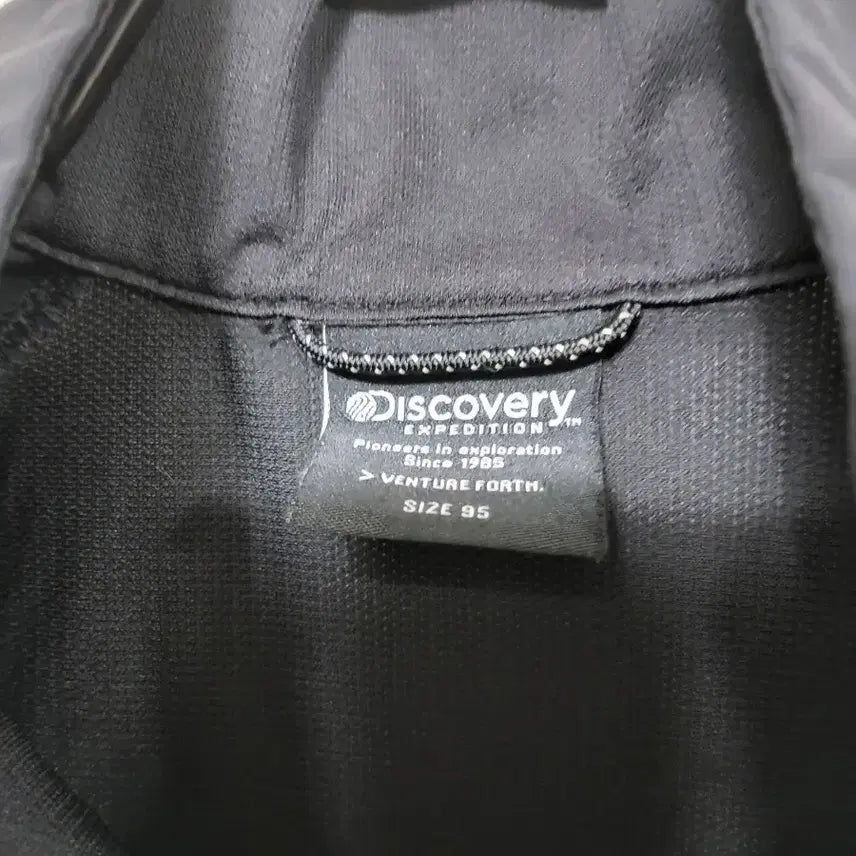 [BUNJANG] Discovery Expedition Black Windbreaker Jacket / 디스커버리 익스페디션 블랙 바람막이.260414