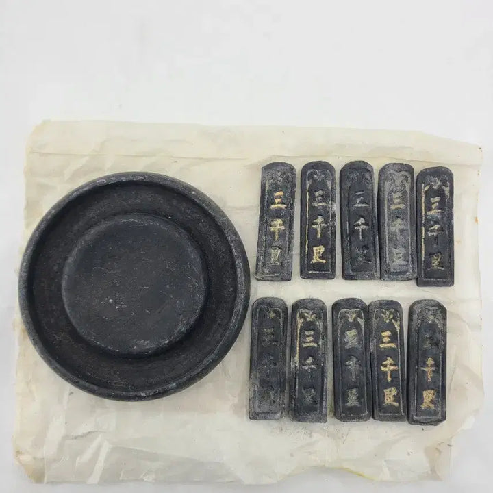[BUNJANG] Antique Calligraphy Set (Ink Stone &amp; Ink) / 서예 문진 세트 (먹돌 &amp; 먹)