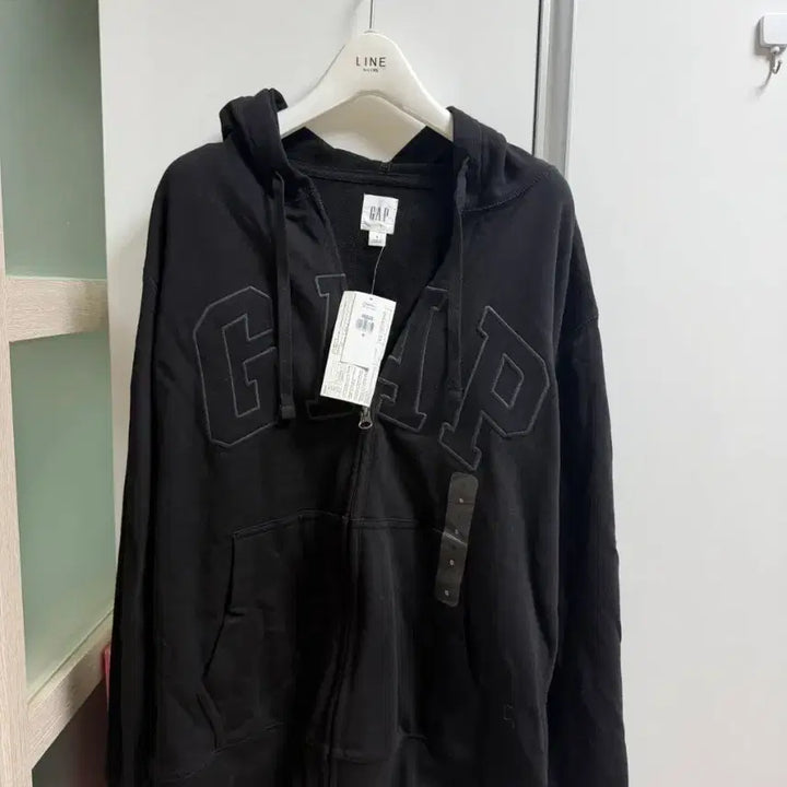 [SOLD OUT] [택있는 새제품]정가 11만5천원 Gap정품 헤리티지 로고 집업 스웨트셔