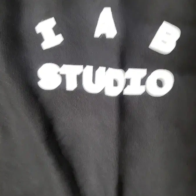 [BUNJANG] IAB Studio Black Lettering T-shirt / IAB STUDIO 검정색 티셔츠