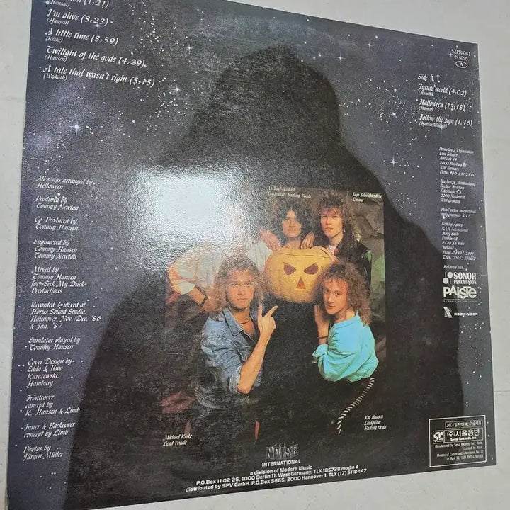 [SOLD OUT] 헬로윈 LP