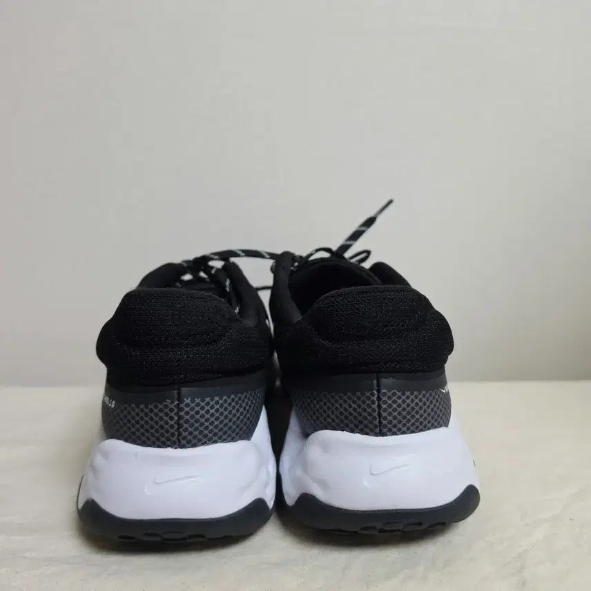 [BUNJANG] Nike Renew Ride 3 Sneakers / .285나이키 리뉴라이드3  -831