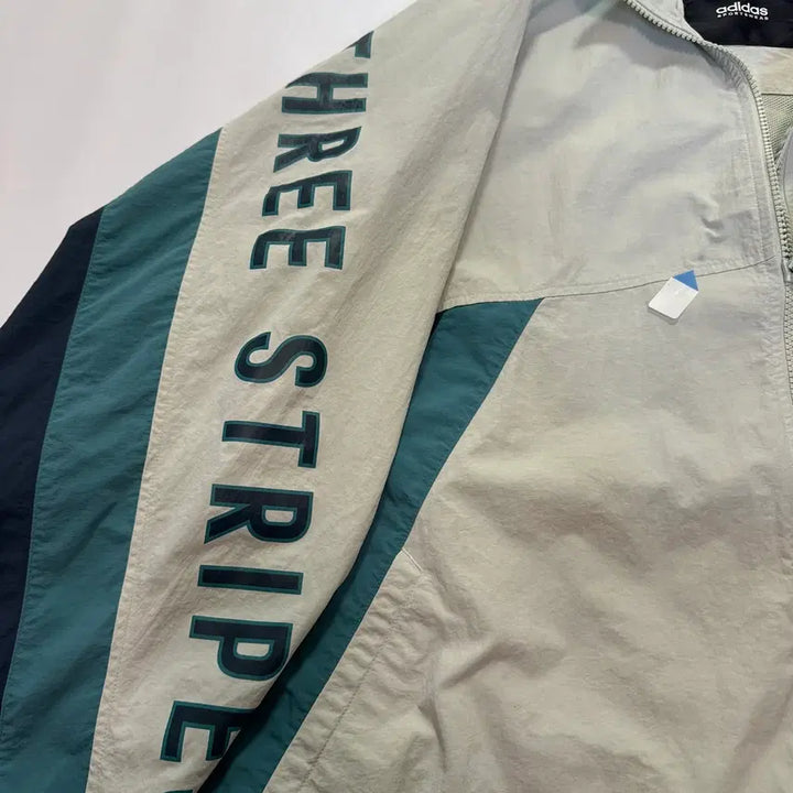 [SOLD OUT] 아디다스 바람막이 자켓(3XL 사이즈)