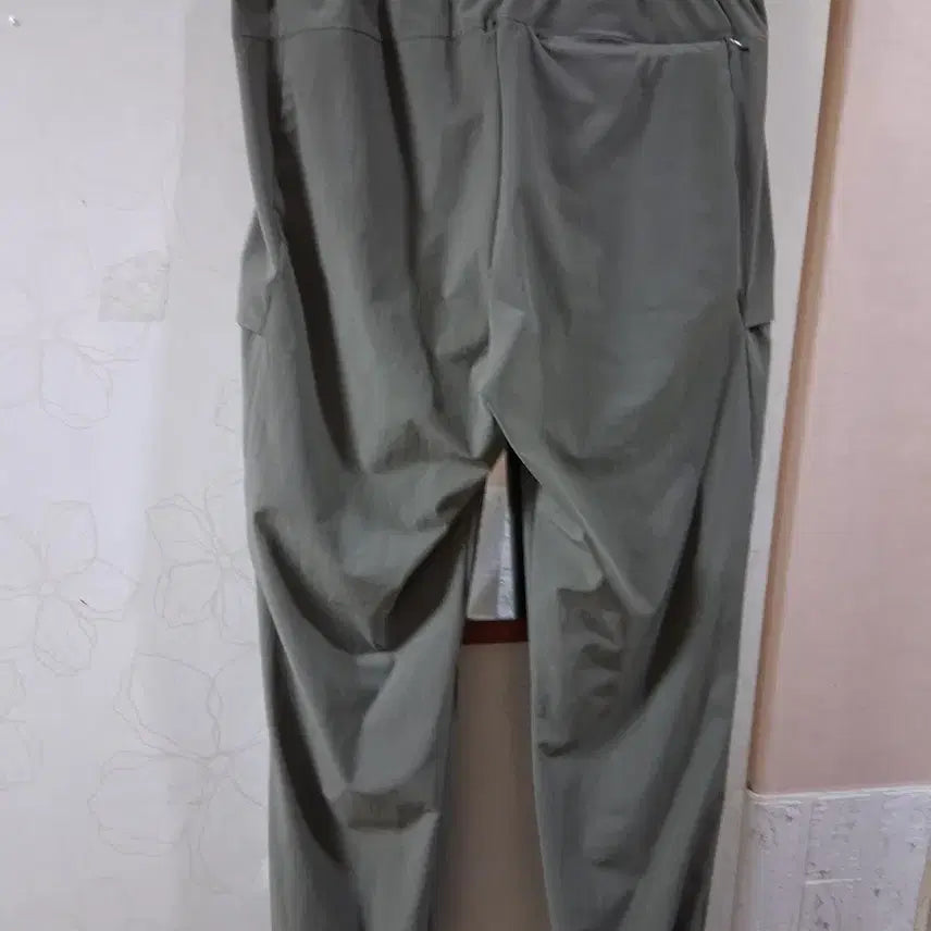 [SOLD OUT] 펠틱스 카키색 카고 조거 팬츠 30~32