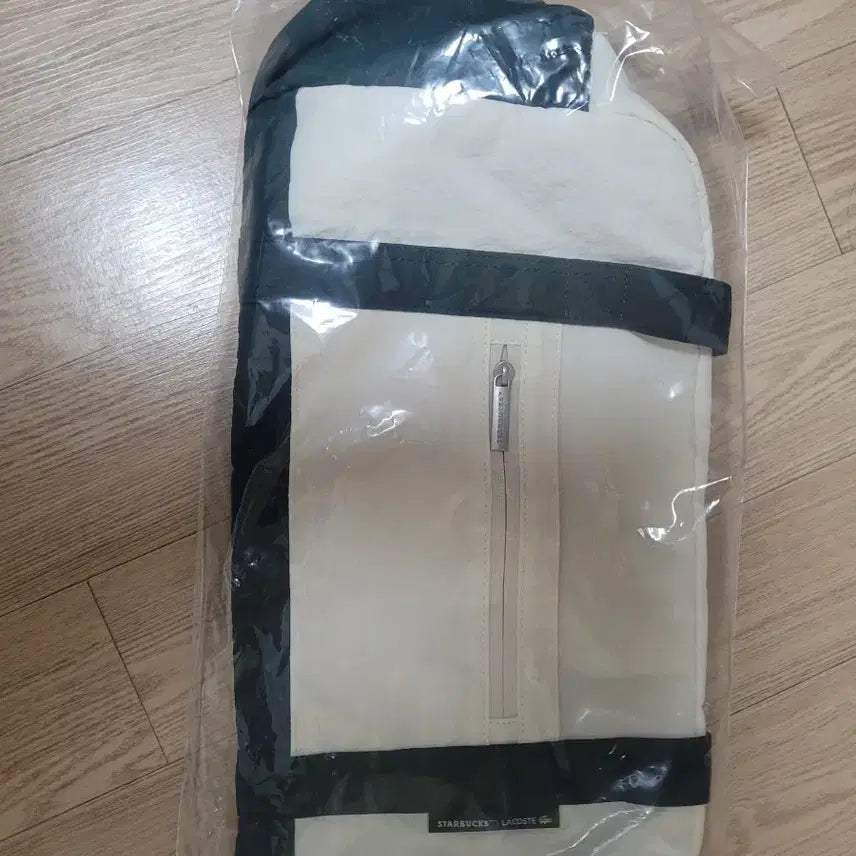 [BUNJANG] Starbucks Lacoste Bag Green / 스타벅스 라코스테 가방 그린
