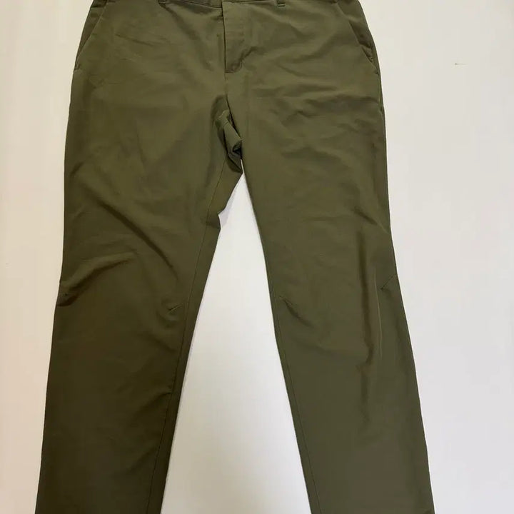 [BUNJANG] Nike Khaki Pants (Size 35) / 나이키 카키 팬츠(35인치)