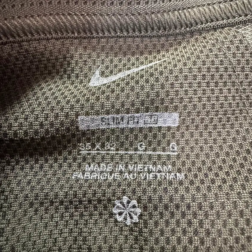 [BUNJANG] Nike Khaki Pants (Size 35) / 나이키 카키 팬츠(35인치)