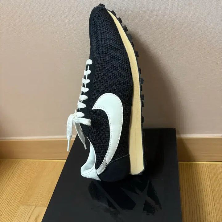 [SOLD OUT] 나이키 ld1000 블랙앤세일 290