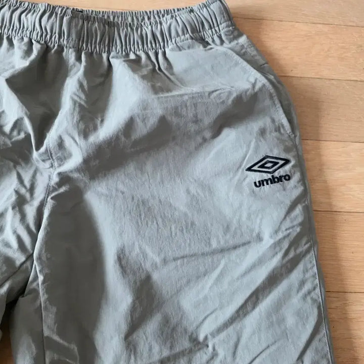 [BUNJANG] Umbro Unisex Jogger Pants (Size S) / 남여공용 엄브로 조거팬츠 70(S)