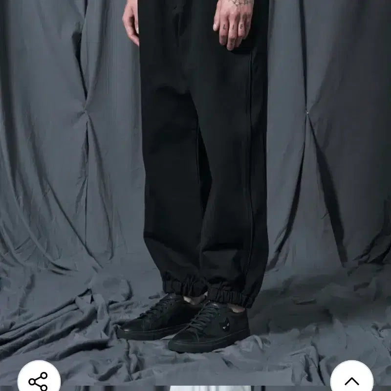 [SOLD OUT] [새상품] 송지오옴므 지제로 팬서 조거팬츠 블랙 M