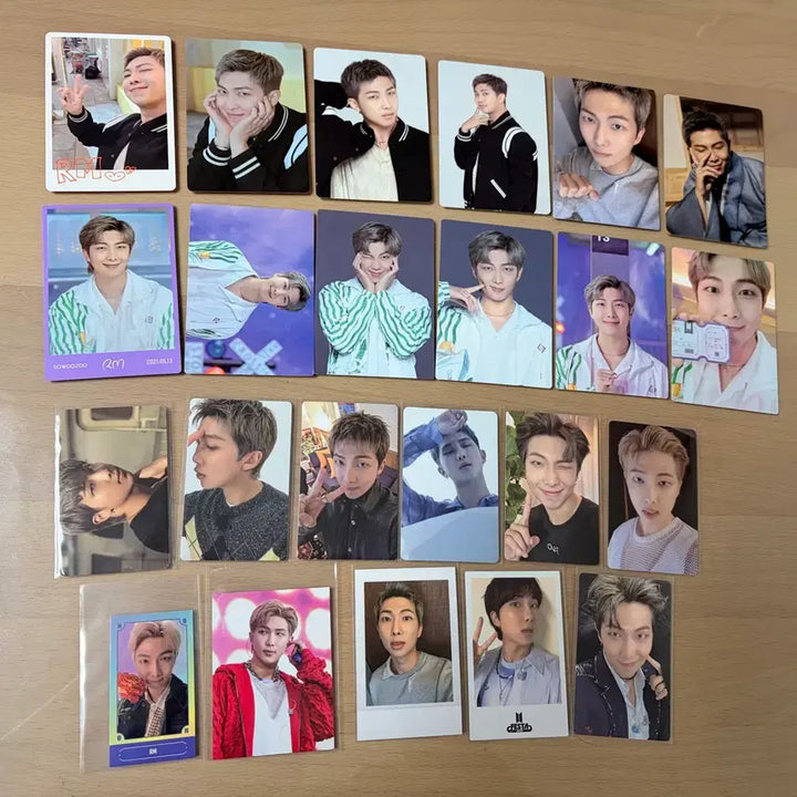 [BUNJANG] BTS RM Photocard Bundle Set / 방탄소년단 BTS RM 포카 32장 일괄양도