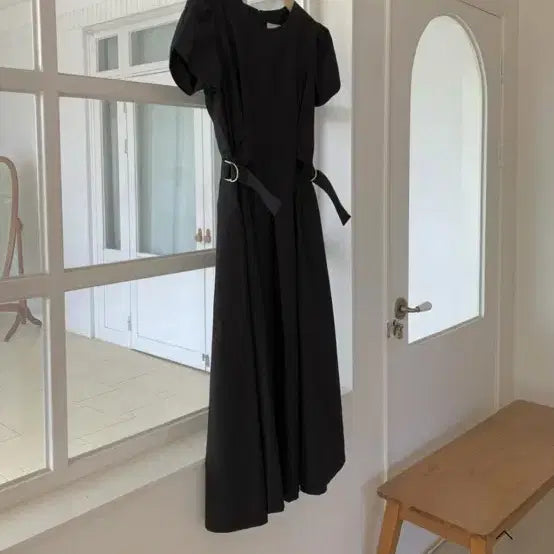 [BUNJANG] Movenne Lafleur Black Dress / 모벤느 라플레르 원피스 블랙