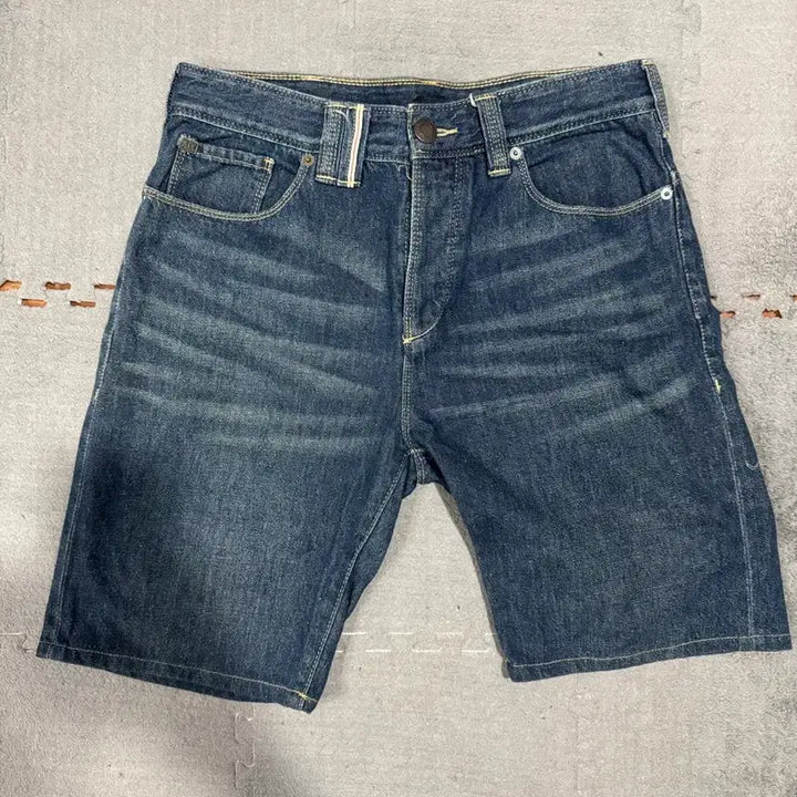 [BUNJANG] Armani Exchange Selvedge Denim Shorts / 알마니 익스체인지 셀비지 데님 쇼츠