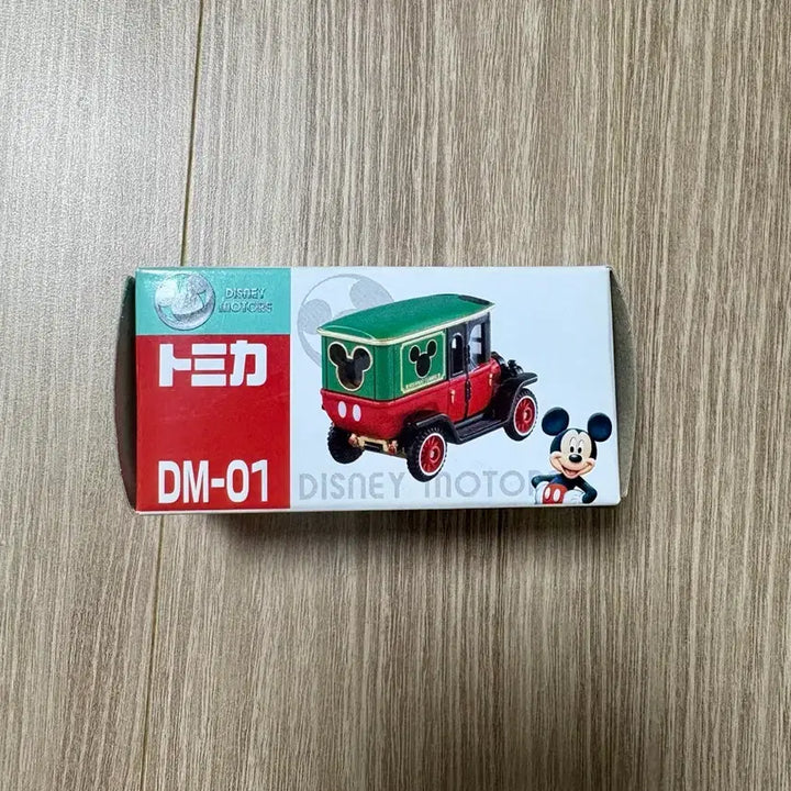 [BUNJANG] Tomica Disney Mickey Mouse High Hat Toy Car / 토미카 디즈니 미키마우스 하이햇