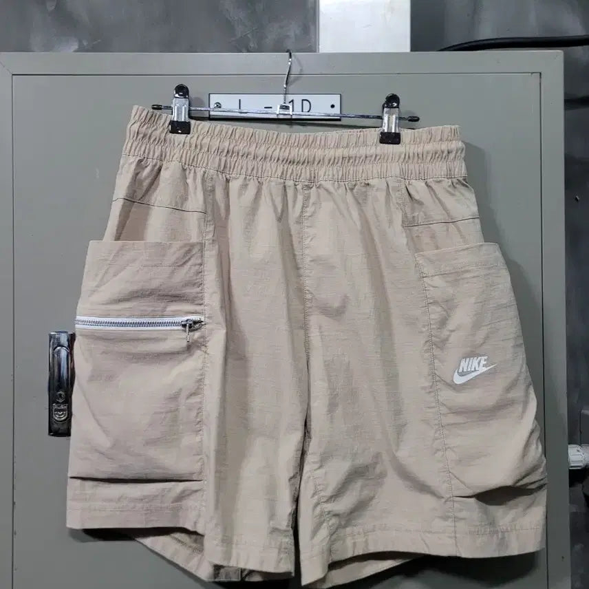 [BUNJANG] Nike Cargo Shorts - L Size / NIKE 나이키 카고 반바지 L사이즈
