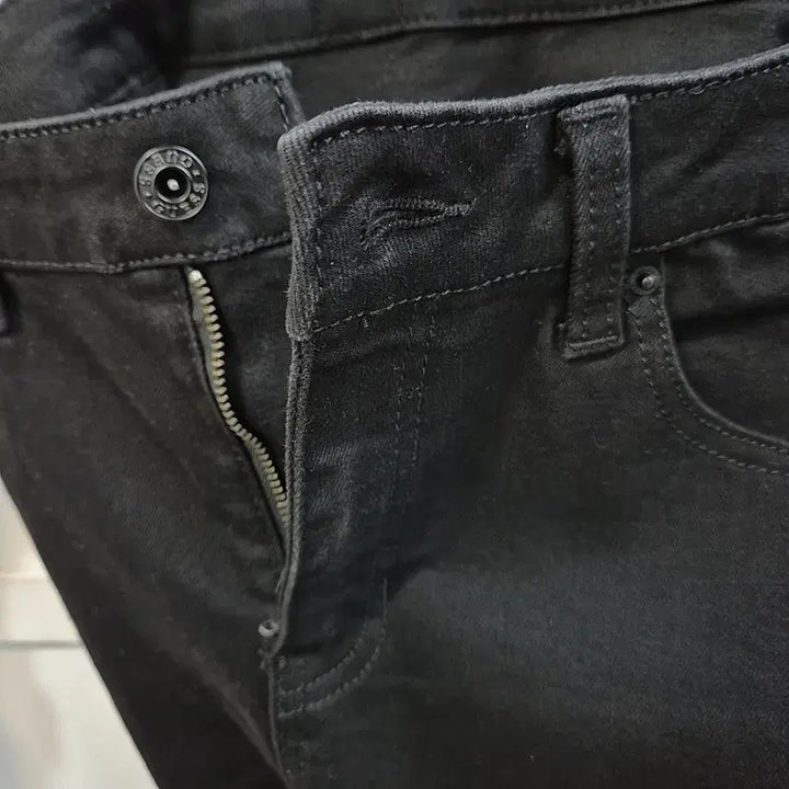 [BUNJANG] Guess Bootcut Black Denim Pants (Women&