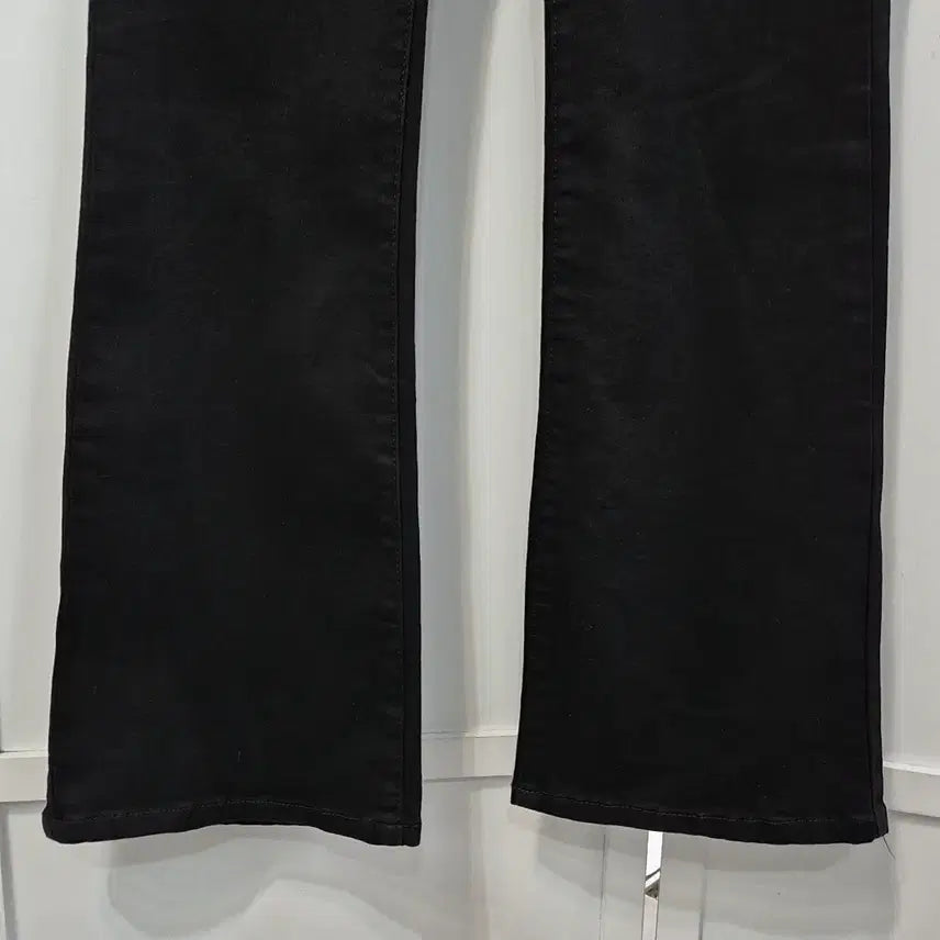 [BUNJANG] Guess Bootcut Black Denim Pants (Women&