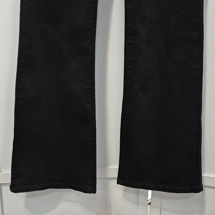 [BUNJANG] Guess Bootcut Black Denim Pants (Women&