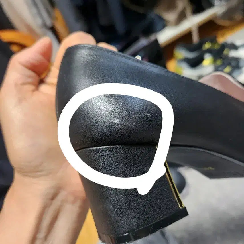 [BUNJANG] MISSOPE Black Platform Heels 240 - 5cm / 미소페  MISSOPE 블랙 통굽 구두-240-굽5센티
