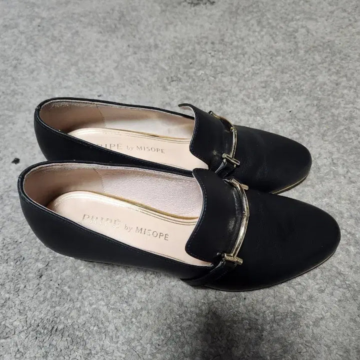 [BUNJANG] MISSOPE Black Platform Heels 240 - 5cm / 미소페  MISSOPE 블랙 통굽 구두-240-굽5센티