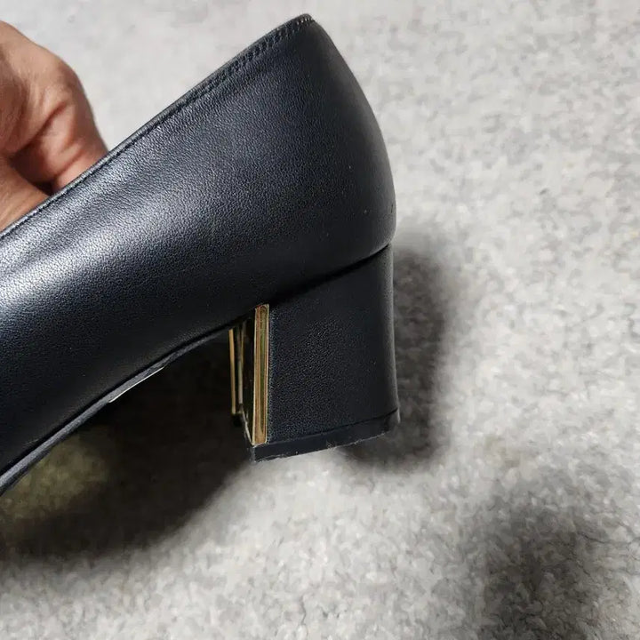 [BUNJANG] MISSOPE Black Platform Heels 240 - 5cm / 미소페  MISSOPE 블랙 통굽 구두-240-굽5센티