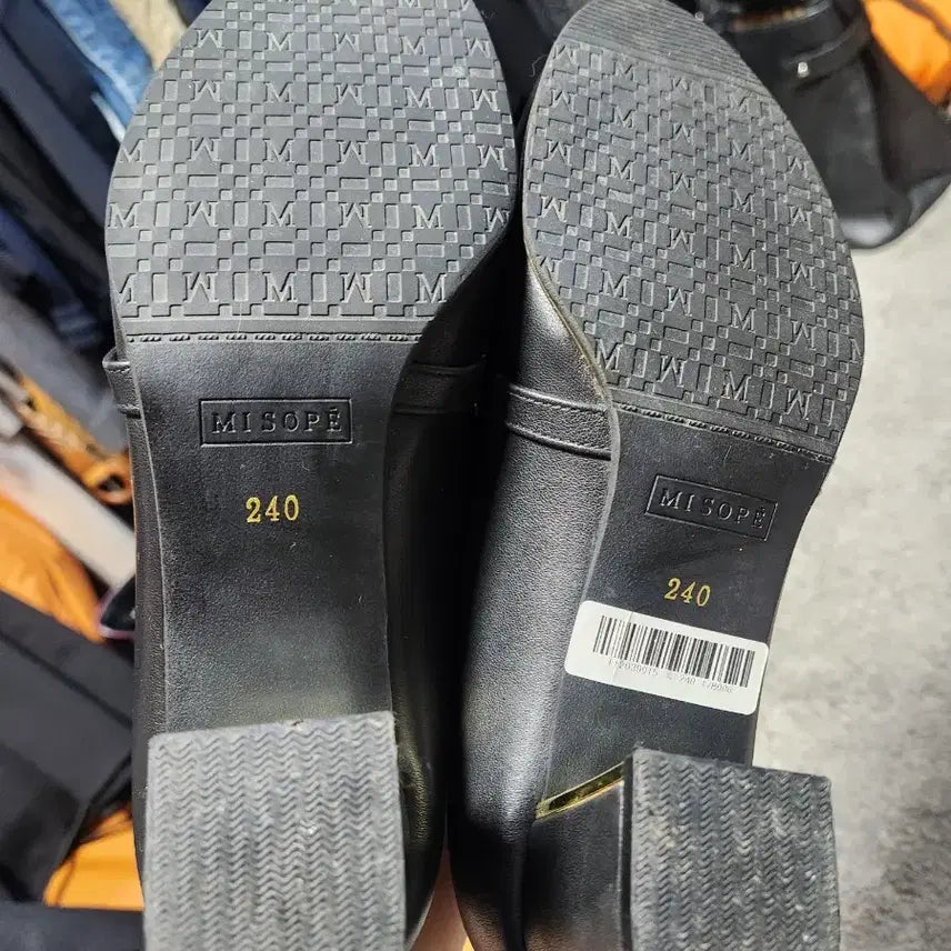 [BUNJANG] MISSOPE Black Platform Heels 240 - 5cm / 미소페  MISSOPE 블랙 통굽 구두-240-굽5센티