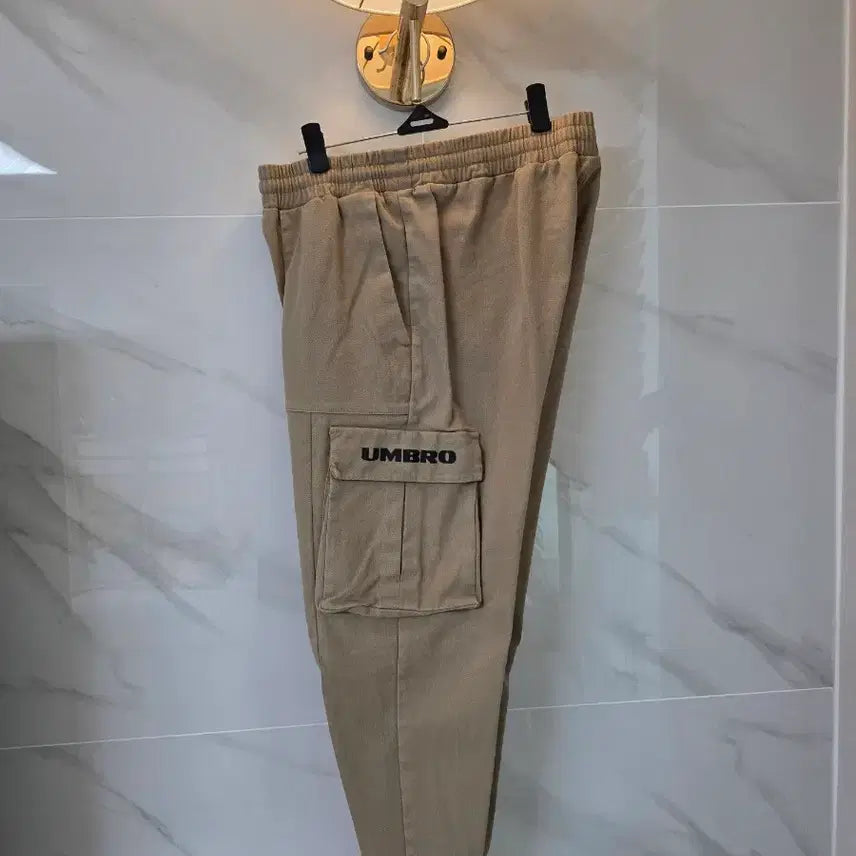 [BUNJANG] UMBRO Cargo Jogger Pants / UMBRO 엄브로카고 조거팬츠