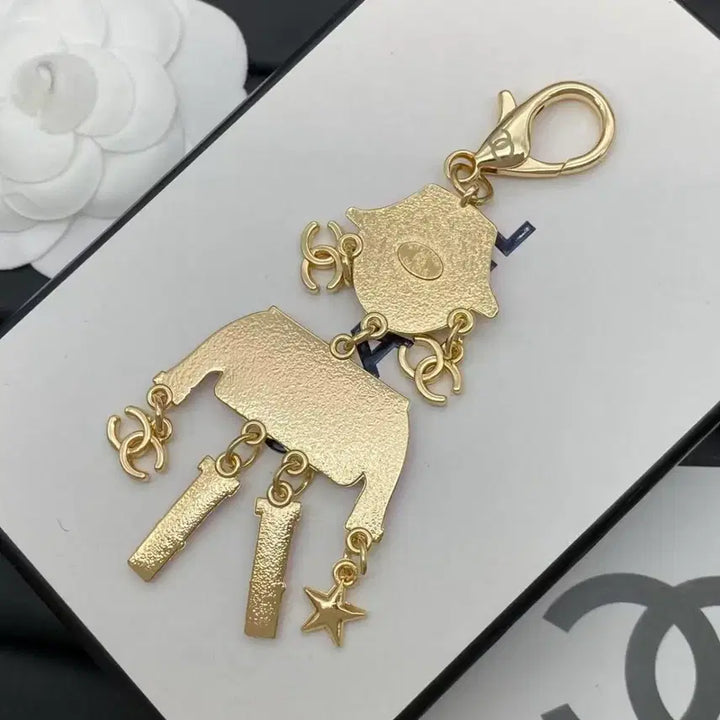 [SOLD OUT] 샤넬 외계인 로봇 키링 키홀더 차 키링 가방 액세서리