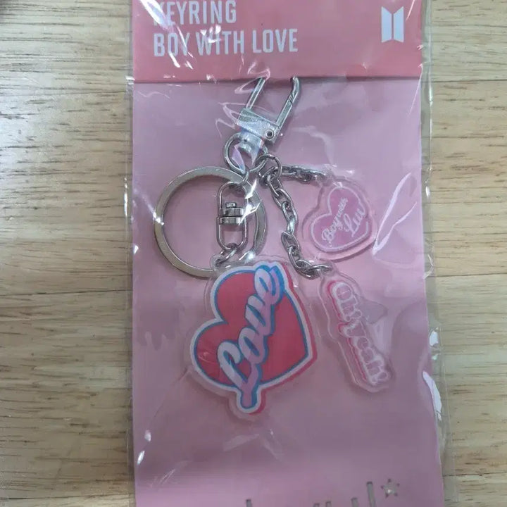 [BUNJANG] BTS Boy With Luv Acrylic Keyring (Sealed) / (미개봉)BTS Boy With Luv 키링