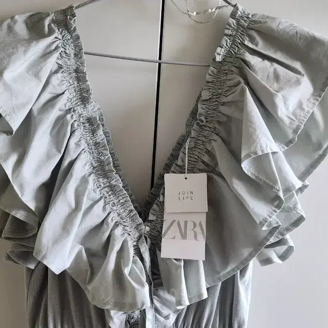 [BUNJANG] ZARA Frill Long Dress Mint / 자라ZARA프릴 롱 원피스 민트색