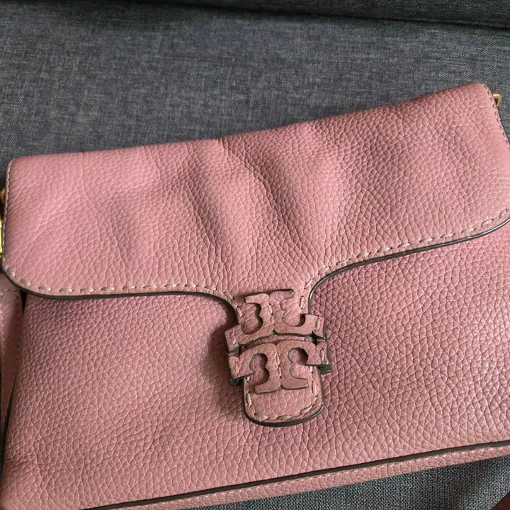 [BUNJANG] Tory Burch Leather Crossbody Bag / 정품 토리버치 가죽 크로스백 핑크 숄더백 태슬백
