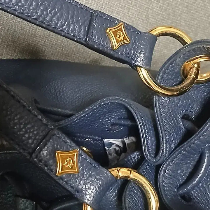 [SOLD OUT] MCM 숄더백