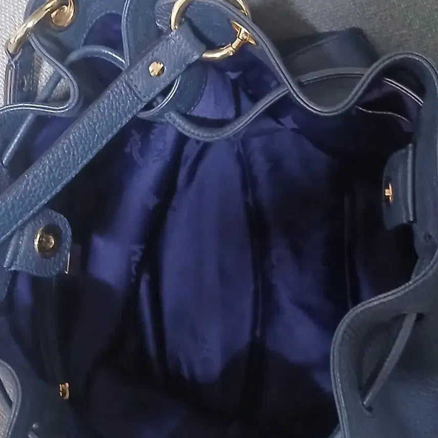 [SOLD OUT] MCM 숄더백